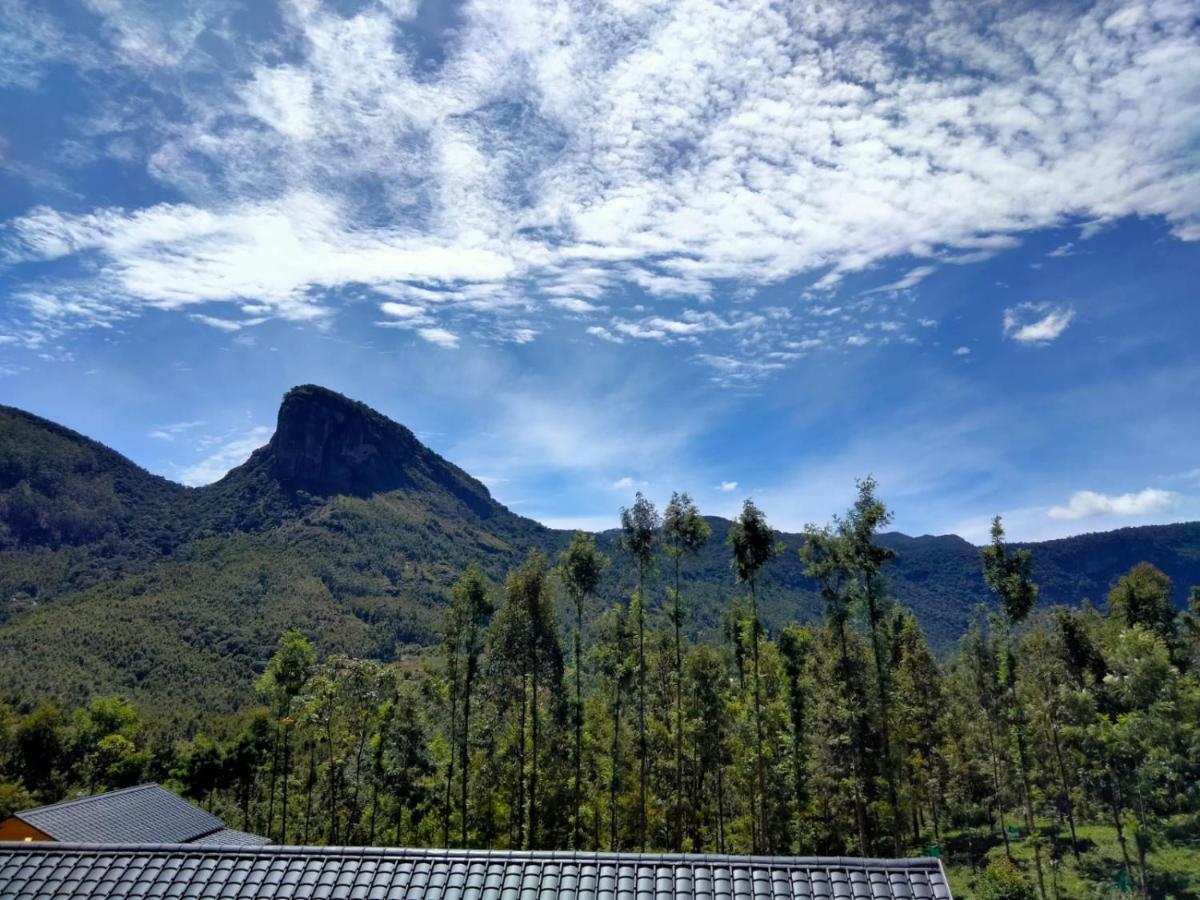 Happy Holidays Resort Kanthalloor エクステリア 写真
