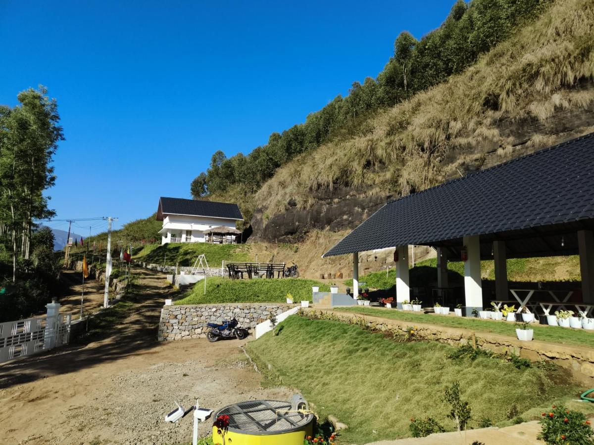 Happy Holidays Resort Kanthalloor エクステリア 写真