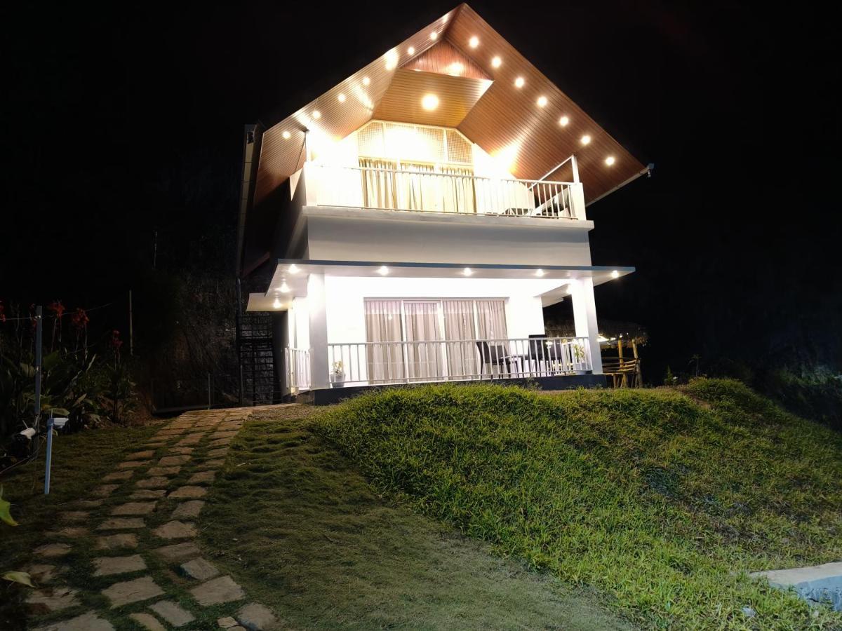 Happy Holidays Resort Kanthalloor エクステリア 写真
